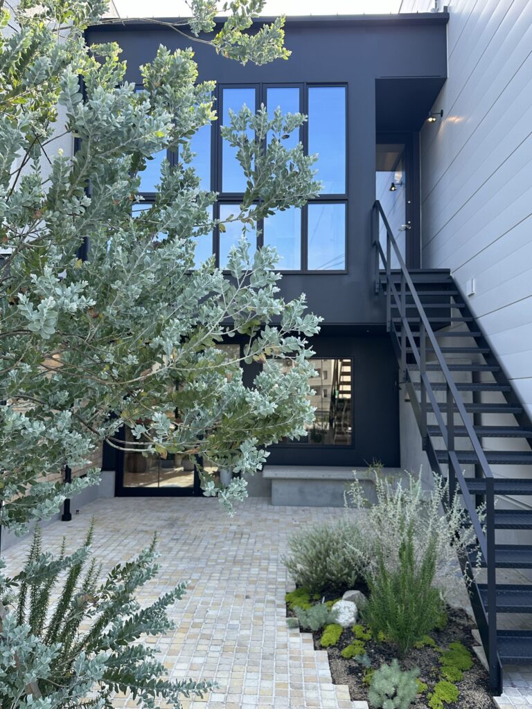 HOUSING SHOWROOM　写真